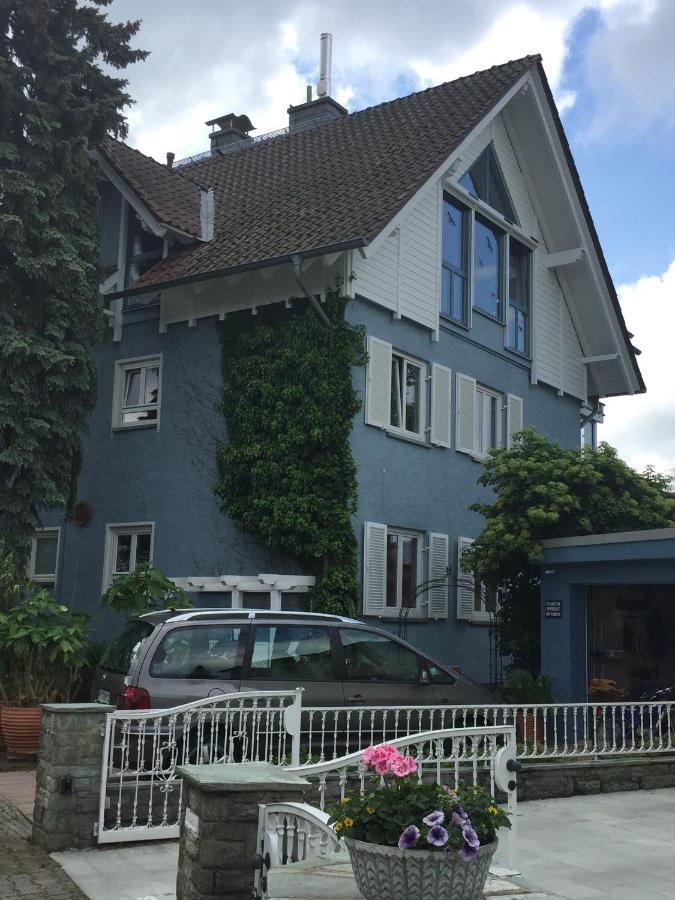 Blaues Haus Apartamento Niederdorfelden Exterior foto