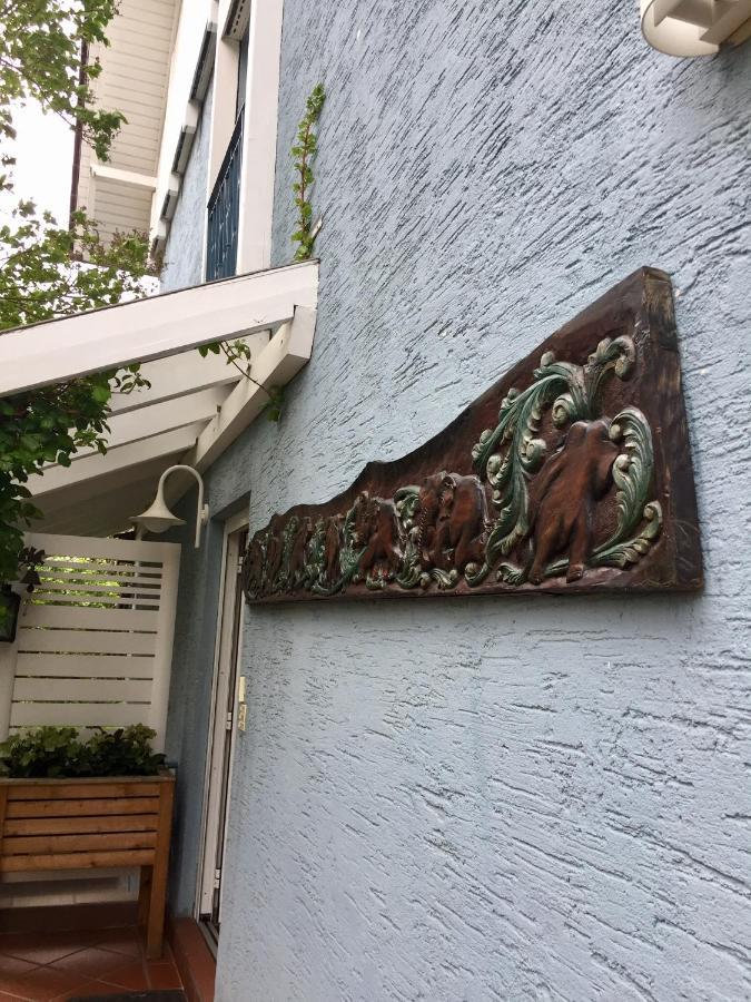 Blaues Haus Apartamento Niederdorfelden Exterior foto