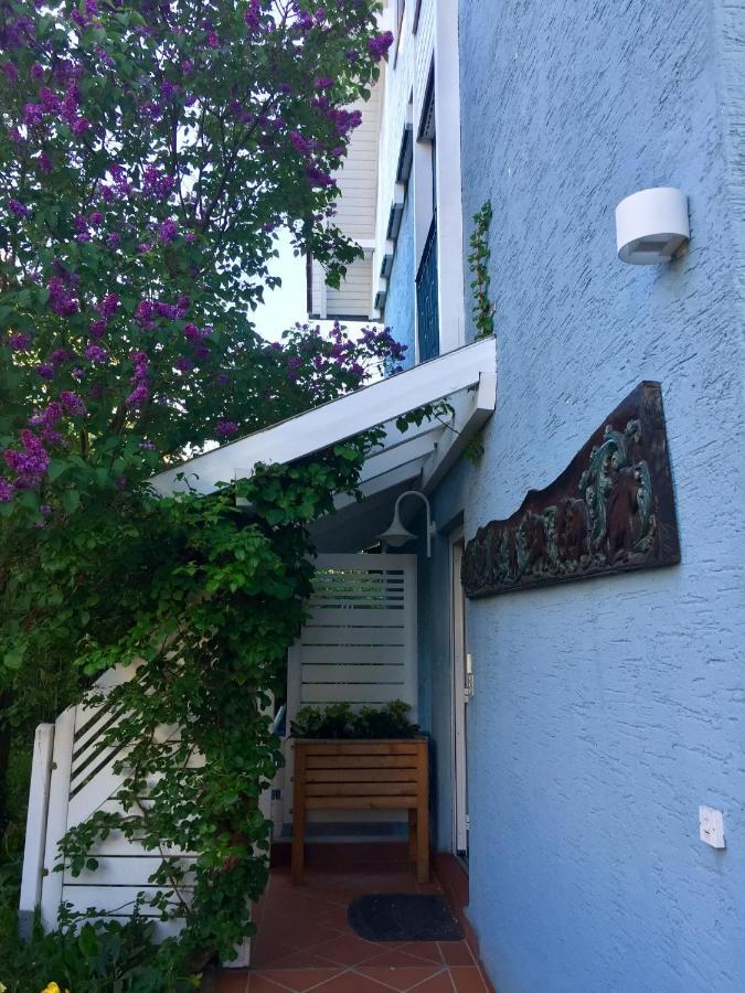 Blaues Haus Apartamento Niederdorfelden Exterior foto