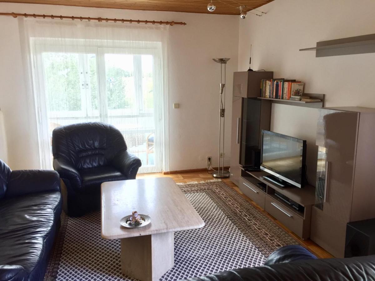 Blaues Haus Apartamento Niederdorfelden Exterior foto